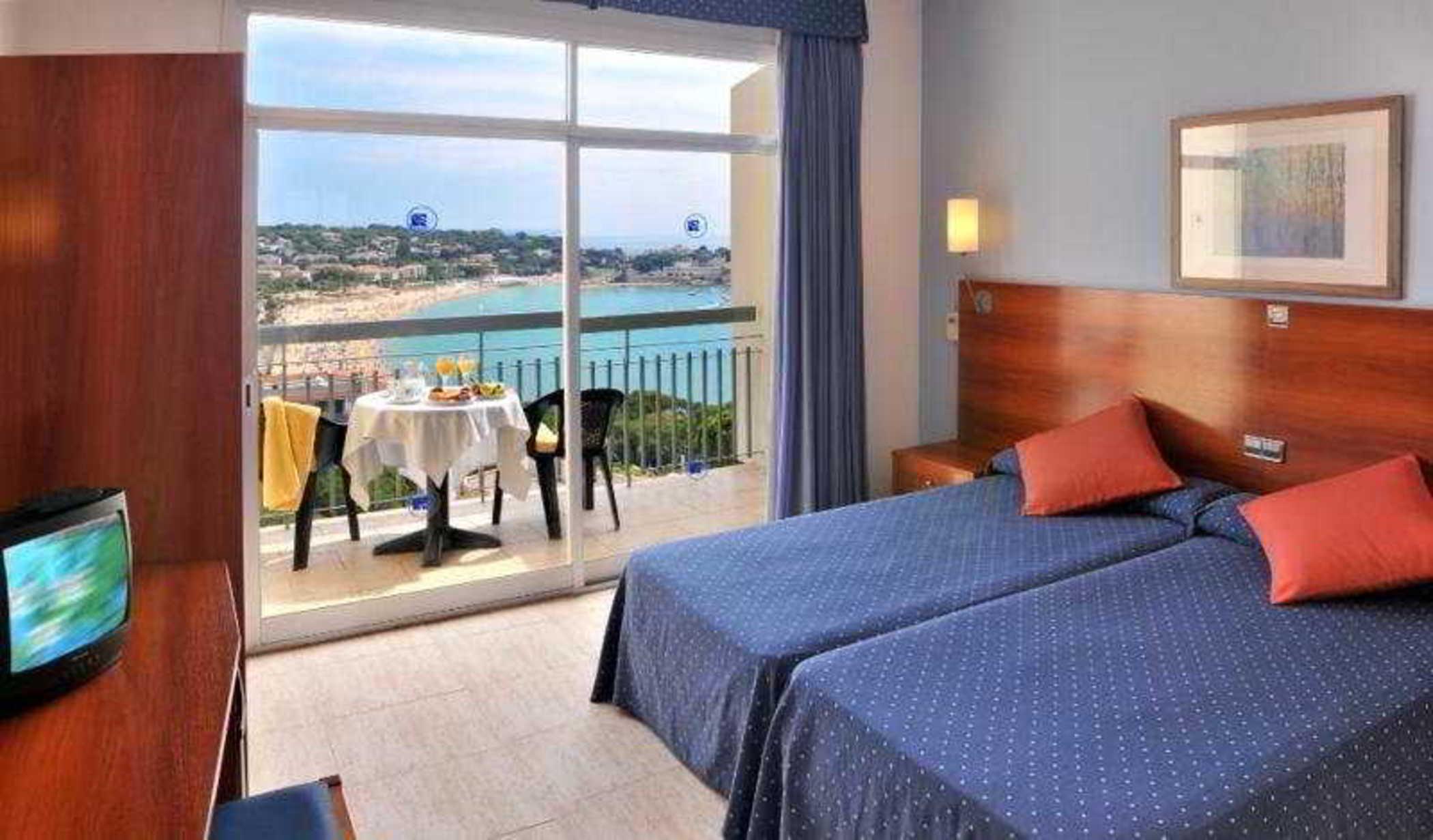 Ght S'Agaro Mar Hotel ซานต์เฟลิอูเดกีโซลส์ ภายนอก รูปภาพ